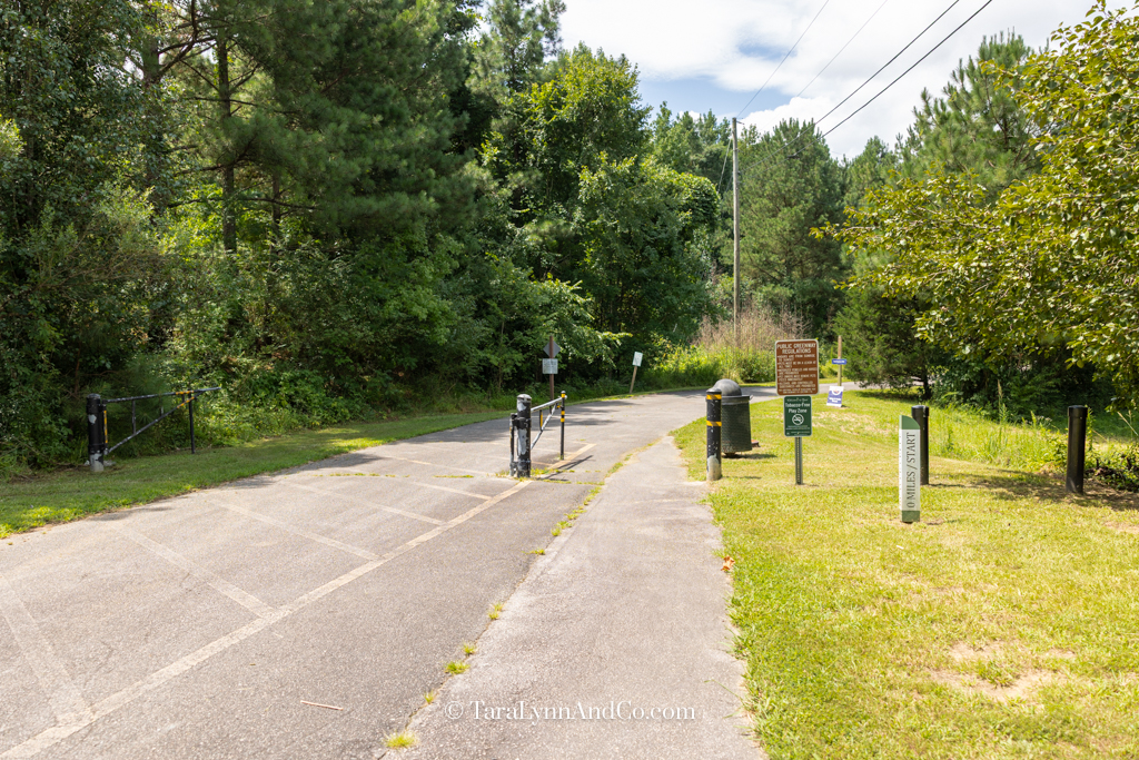 Entrance to the greenway trail off Beaver Creek Commons Drive that leads to the Rainbow Bridge in Apex, NC